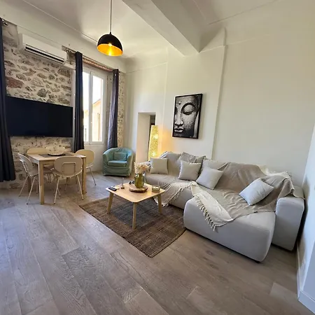 Gorgeous Brand New 2 Bedrooms *