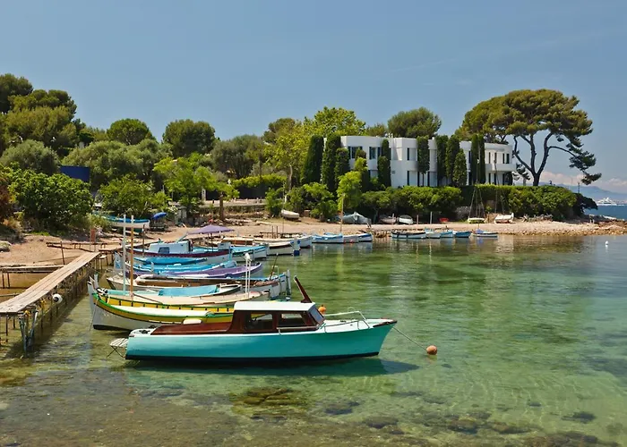 Gorgeous Brand New 2 Bedrooms Appartement Antibes